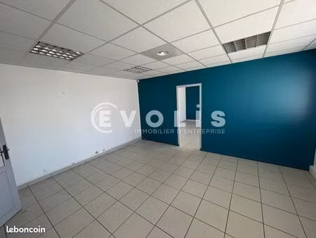 bureaux 63 m²