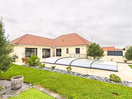 maison 6 pièces 146 m²