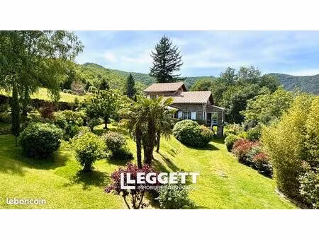maison 11 pièces 274 m²