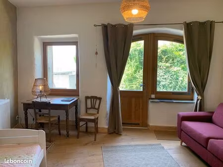 loue très joli bureau pour activité bien-être et paramédical