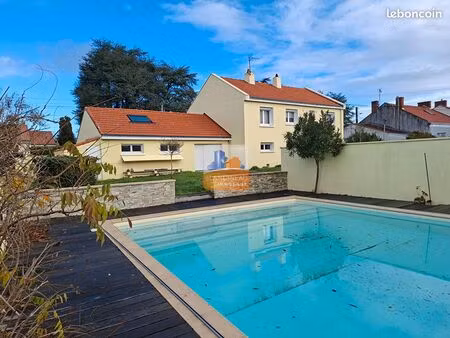 maison 6 pièces 154 m²