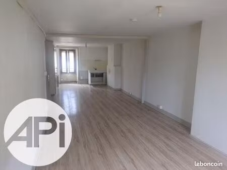 appartement 3 pièces 92 m²