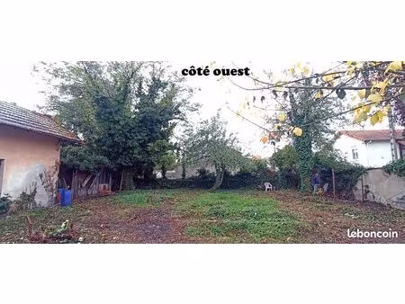 exclusif terrain 400m2 riorges