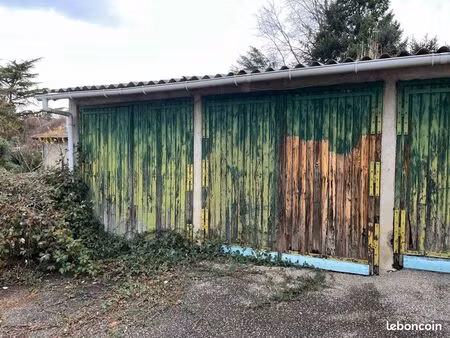 garage fermé dans copropriété sécurisée