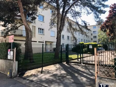 bureau 18 m2 insonorisé à nantes – beauséjour / professions de santé