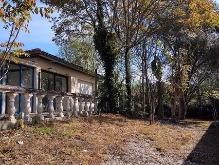 maison à saint-laurent de la prée