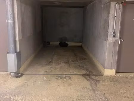 loue place de parking gare les grésillons asnières-sur-seine