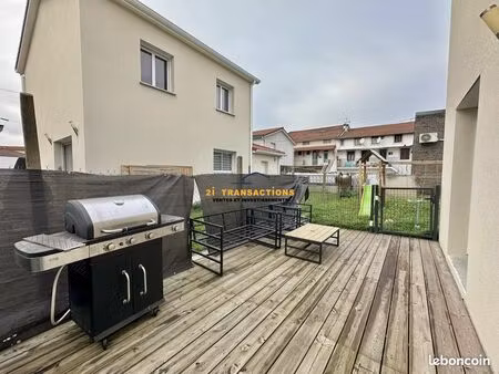 maison 4 pièces 85 m²