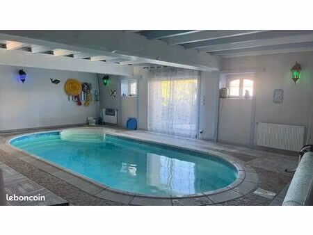 maison 8 pièces 316 m²