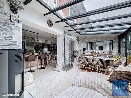 maison 6 pièces 95 m²