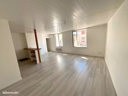 maison 7 pièces 161 m²