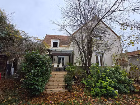 maison 6 pièces a vendre - sainte genevieve des bois