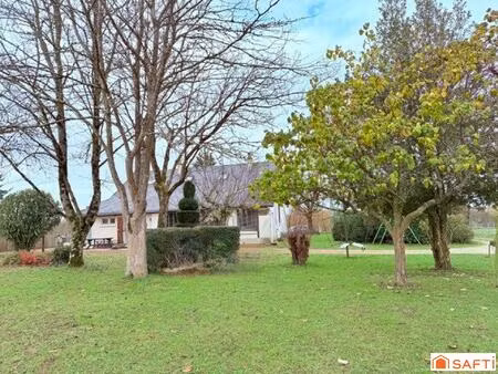 agéable maison familiale avec dépendances