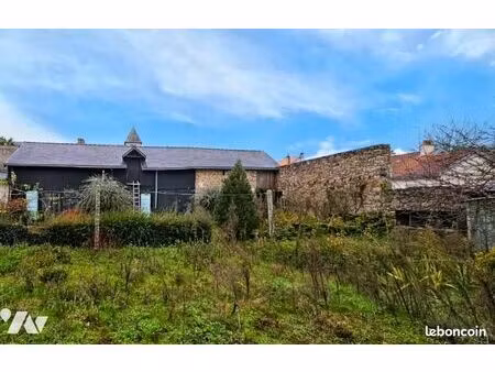 local divers 90 m² nort sur erdre