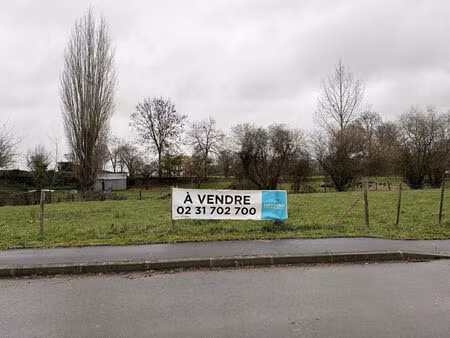 terrain à ste honorine du fay