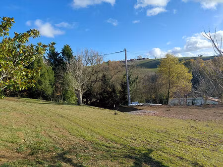 à vendre terrain viabilisé 1150 m² avec vue exceptionnelle  layrac-sur-tarn