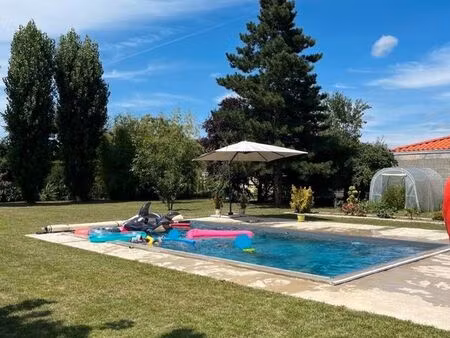 maison 7 pièces 200m2