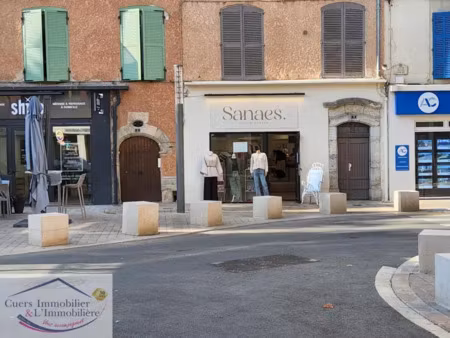 local à louer cuers