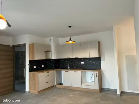 appartement t2 vide neuf
