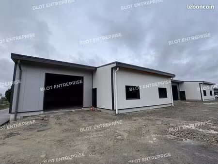 local d'activité 265 m²