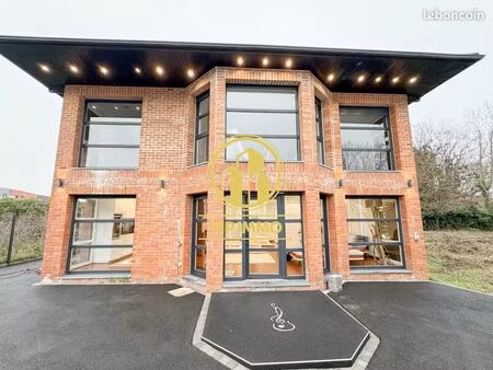 maison 5 pièces 183 m²