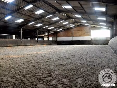 immeuble 4 pièces 180 m²