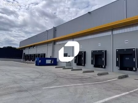 local industriel 22 152 m²