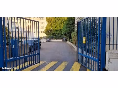 location de place parking