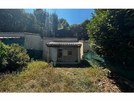 location maison  m² t-2 à thueyts  550 €