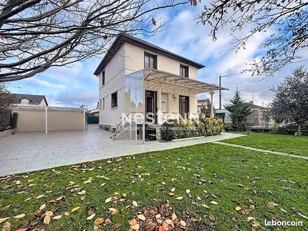 maison 5 pièces 110 m²