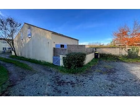 maison thairé m² t-2 à vendre  139 100 €