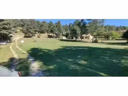 terrain à bâtir de 1500 m2