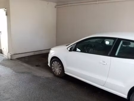 places de parking disponible nantes ou saint herblain