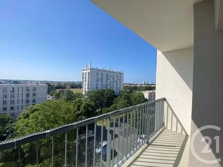 appartement f5 à louer - 5 pièces - 95 16 m2 - la rochelle - 17 - poitou-charentes