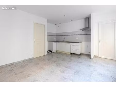 appartement 2 pièces 31 m²