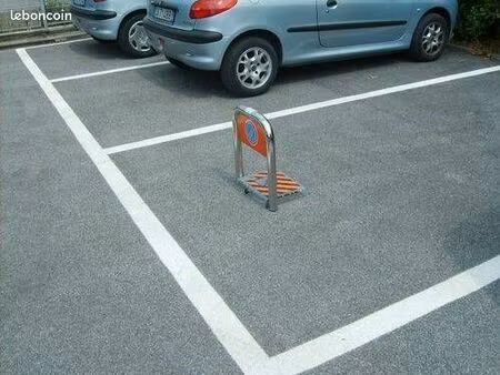 place de parking à cassis