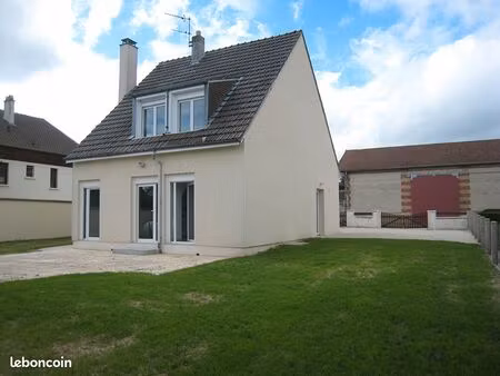 maison 6 pièces 115 m²