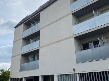 parking/box villenave d ornon