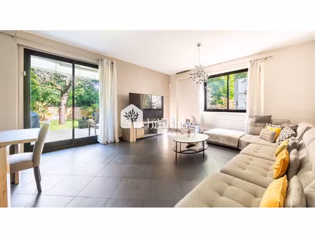 a vendre - neuilly-sur-seine saussaye / perronet - appartement 5 pièces de 102 m² avec jar