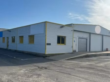 local d'activite - atelier 200m2