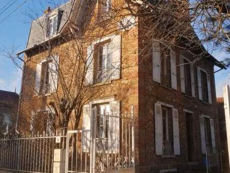 maison bourgeoise de 180 m2
