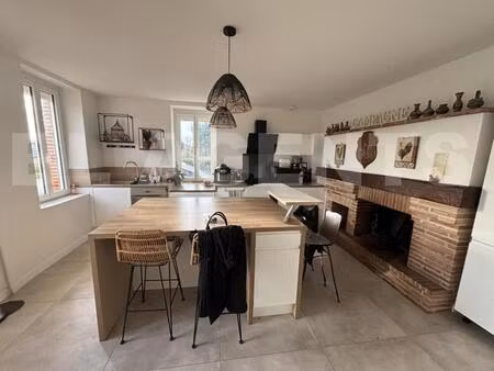 ? magnifique maison de maître du xixe siècle entièrement rénovée