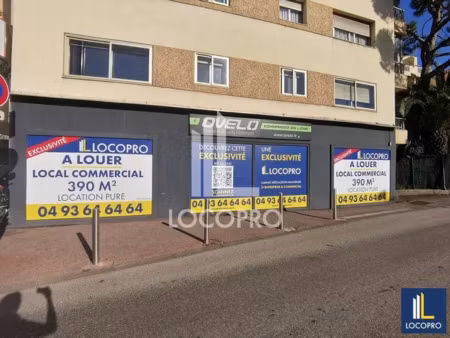 a louer - local commercial - 390 m2 - cannes