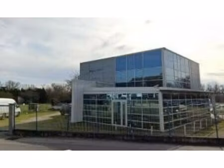 sortie agen local bureau bel emplacement commercial