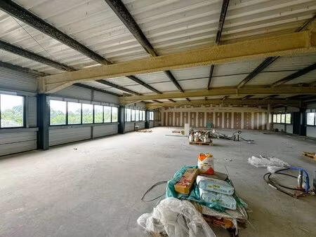 local commercial de 168 m2 à aménager