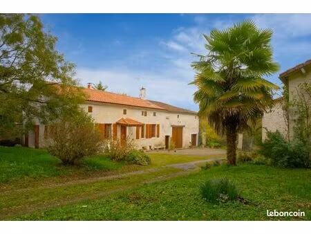 propriété 8 pièces 125 m²