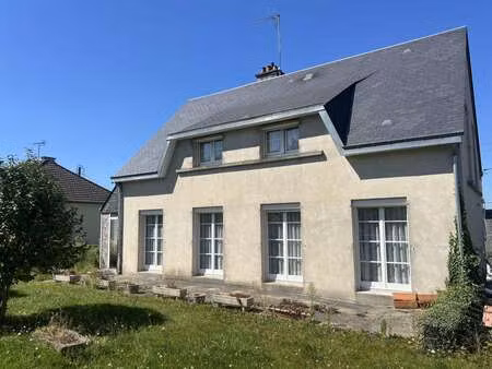 vente maison à villedieu-les-poeles (50800) : à vendre / 146m² villedieu-les-poeles
