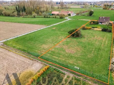 rustig en landelijk gelegen villa met weiland op 30 are 94 ca