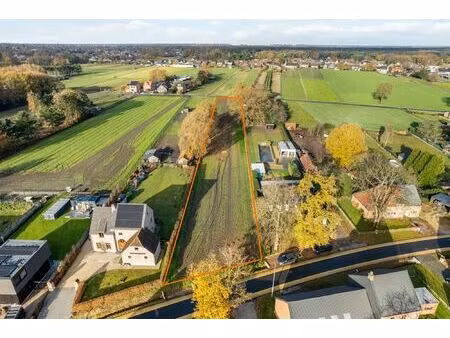 prachtige bouwgrond met top-ligging!