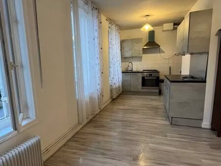 appartement t3 - petite copropriété